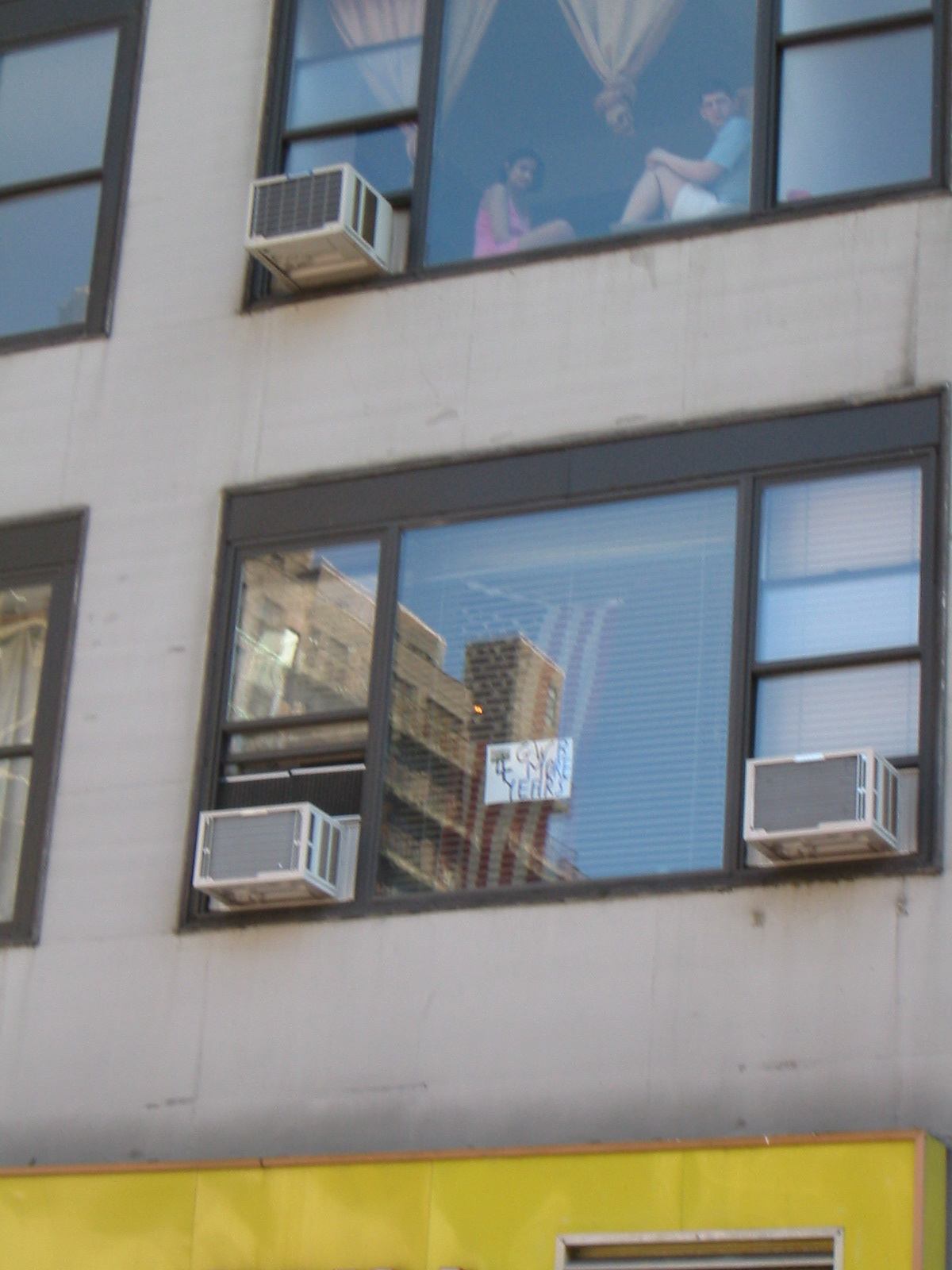 * Image 19